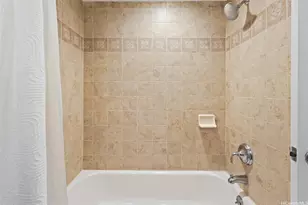 6215 Keokea Pl, Honolulu, HI 96825 - Photo 20