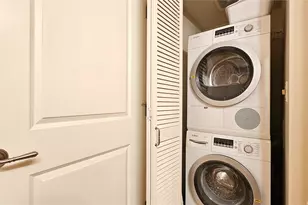 343 Hobron Ln, Honolulu, HI 96815 - Photo 22