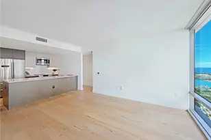 1001 Queen St, Honolulu, HI 96814 - Photo 2