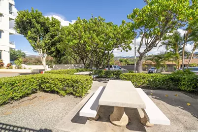 1160 Ala Napunani Street #1105, Honolulu, HI 96818 - Photo 10