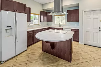 3334 Winam Avenue, Honolulu, HI 96815 - Photo 6