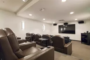 988 Halekauwila St, Honolulu, HI 96814 - Photo 18