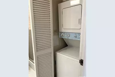 1212 Punahou Street #2903, Honolulu, HI 96826 - Photo 12