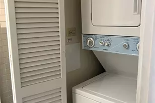 1212 Punahou St, Honolulu, HI 96826 - Photo 12