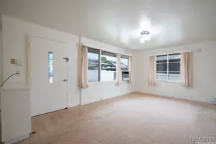 1438 Kaleilani St, Pearl City, HI 96782 - Photo 4