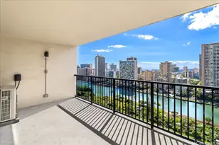 2444 Hihiwai St, Honolulu, HI 96826 - Photo 20