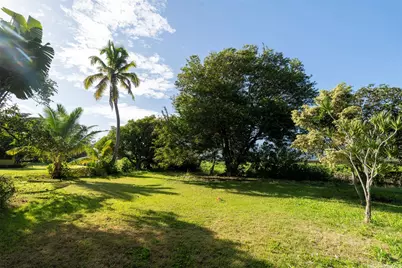 221 Kihapai Street, Kailua, HI 96734 - Photo 8