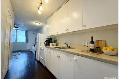 1550 Rycroft Street #507, Honolulu, HI 96814 - Photo 2