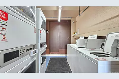 1129 Rycroft Street #201, Honolulu, HI 96814 - Photo 16