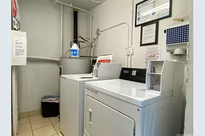430 Kaiolu Street #403, Honolulu, HI 96815 - Photo 16