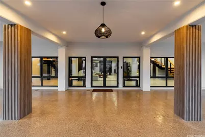 125 N Kalaheo Avenue, Kailua, HI 96734 - Photo 2