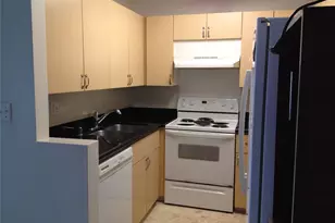 240 Mananai Pl, Honolulu, HI 96818 - Photo 6