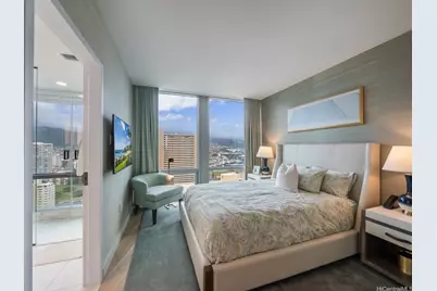 383 Kalaimoku Street #3307, Honolulu, HI 96815 - Photo 18