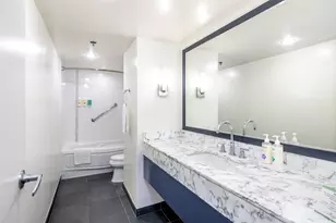 410 Atkinson Dr, Honolulu, HI 96814 - Photo 14