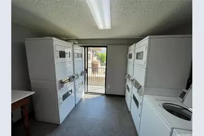 2860 Waialae Avenue #218, Honolulu, HI 96826 - Photo 16