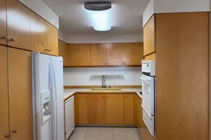 1650 Ala Moana Blvd, Honolulu, HI 96815 - Photo 4