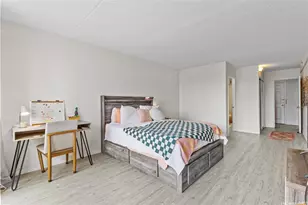 778 Wiliwili St, Honolulu, HI 96826 - Photo 1