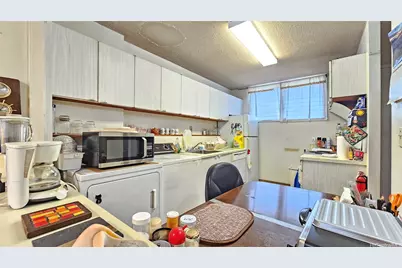 780 Amana Street #1604, Honolulu, HI 96814 - Photo 6