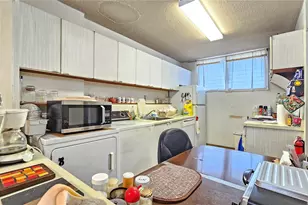 780 Amana St, Honolulu, HI 96814 - Photo 6