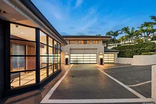 360 Puuikena Dr, Honolulu, HI 96821 - Photo 24