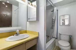 5085 Likini St, Honolulu, HI 96818 - Photo 8