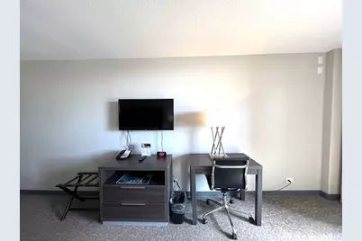 1850 Ala Moana Boulevard #1002, Honolulu, HI 96815 - Photo 8