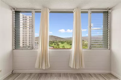 5210 Likini Street #907, Honolulu, HI 96818 - Photo 4
