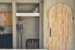 229 Paoakalani Ave, Honolulu, HI 96815 - Photo 16