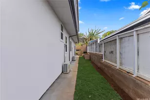315 Hanakoa St, Honolulu, HI 96825 - Photo 22