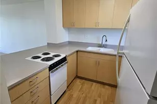 1909 Ala Wai Blvd, Honolulu, HI 96815 - Photo 10