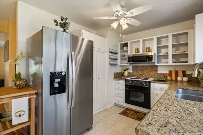 1058 Awawamalu Street #C, Honolulu, HI 96825 - Photo 2