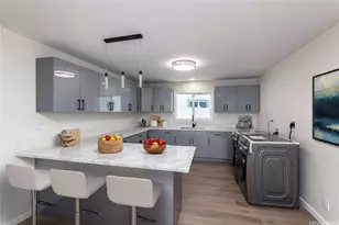 839 Oneawa St, Kailua, HI 96734 - Photo 4