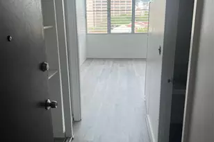 1650 Kanunu St, Honolulu, HI 96814 - Photo 20