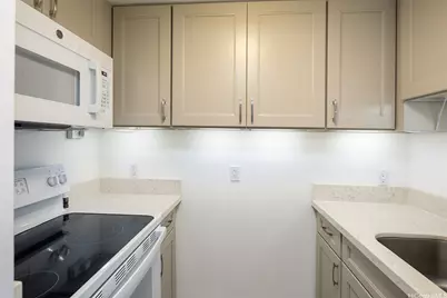 545 Queen Street #622, Honolulu, HI 96813 - Photo 6