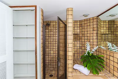 1525 Wilder Avenue #1005, Honolulu, HI 96822 - Photo 14