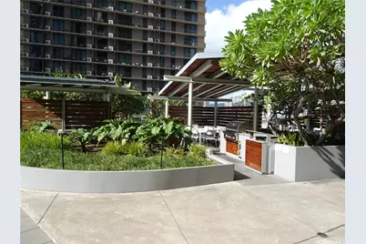 1001 Queen Street #911, Honolulu, HI 96814 - Photo 18