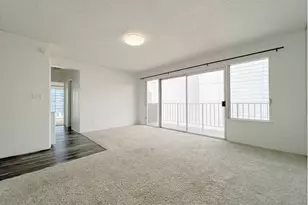 731 Amana St, Honolulu, HI 96814 - Photo 2