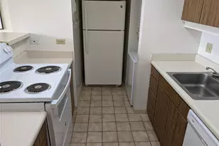 1778 Ala Moana Blvd, Honolulu, HI 96815 - Photo 6