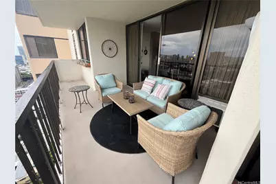 1201 Wilder Avenue #2102, Honolulu, HI 96822 - Photo 6