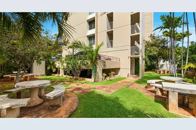 1650 Piikoi Street #403, Honolulu, HI 96822 - Photo 22