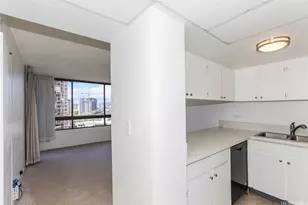 2499 Kapiolani Blvd, Honolulu, HI 96826 - Photo 8