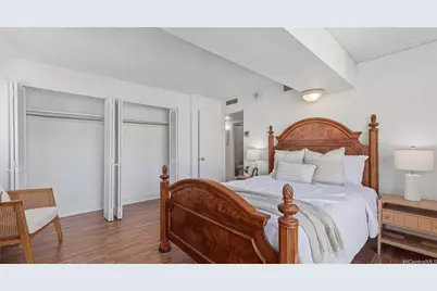 2440 Kuhio Avenue #2001, Honolulu, HI 96815 - Photo 16