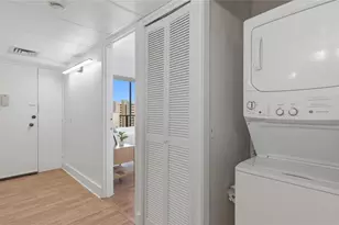 2440 Kuhio Ave, Honolulu, HI 96815 - Photo 12