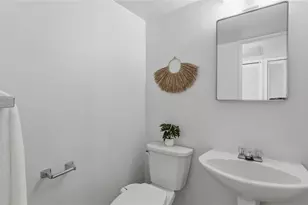 2440 Kuhio Ave, Honolulu, HI 96815 - Photo 18