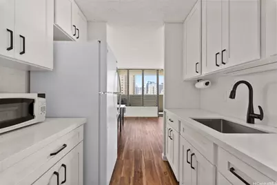 2092 Kuhio Avenue #1202, Honolulu, HI 96815 - Photo 8