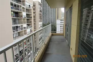 303 Liliuokalani Ave, Honolulu, HI 96815 - Photo 4