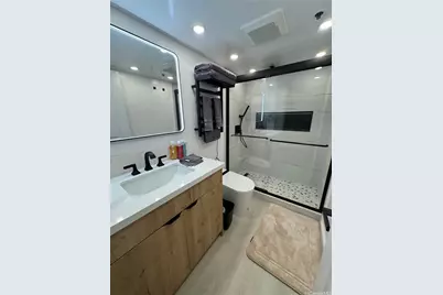 1088 Bishop Street #2101, Honolulu, HI 96813 - Photo 6