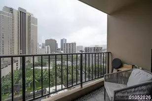 411 Hobron Ln, Honolulu, HI 96815 - Photo 14