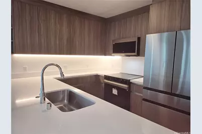 1500 Rycroft Street #4200R, Honolulu, HI 96814 - Photo 4