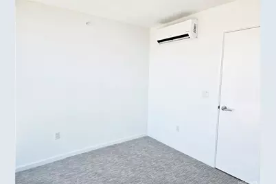 1500 Rycroft Street #4200R, Honolulu, HI 96814 - Photo 10